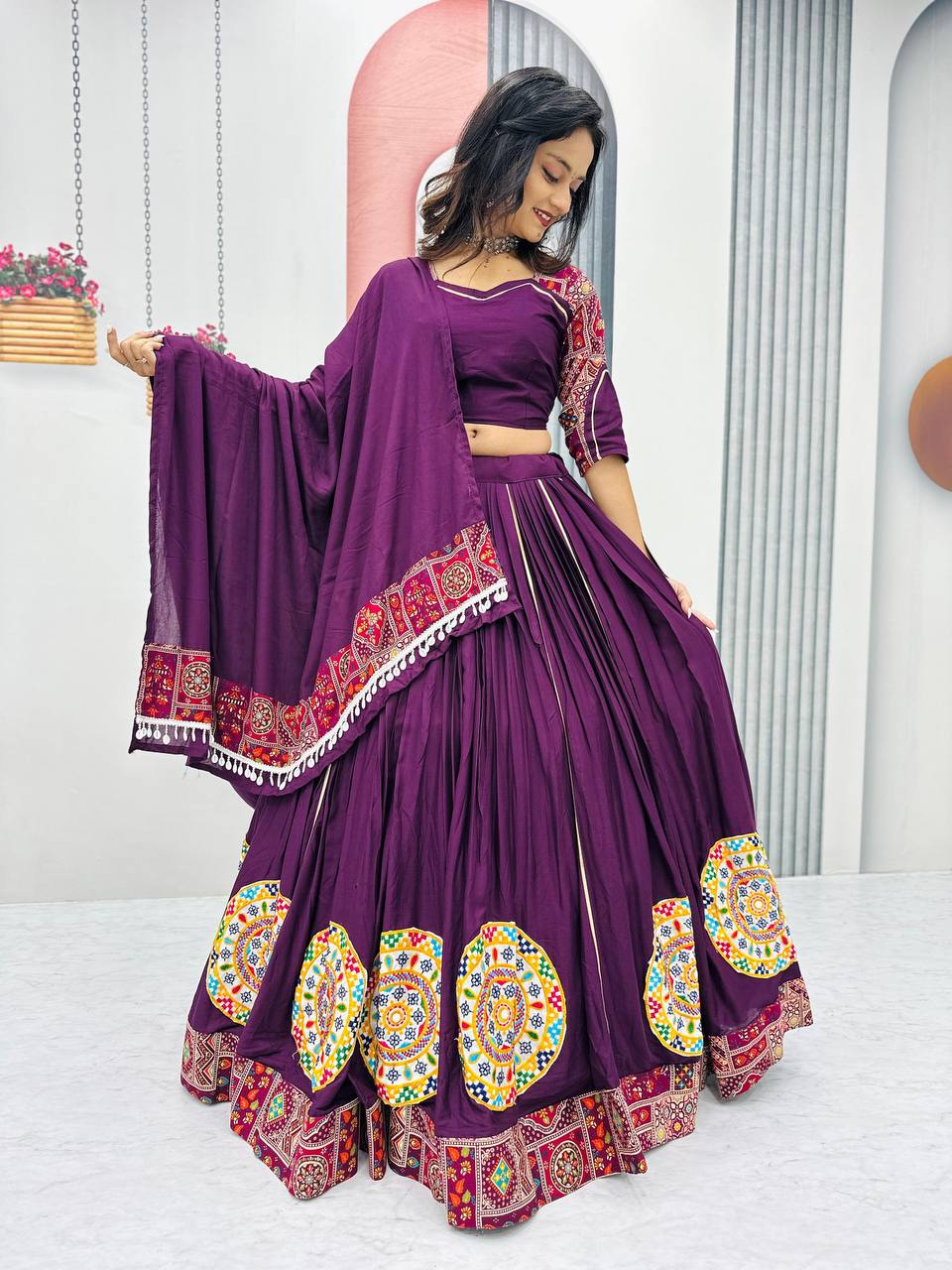 Traditional Lehenga Choli With Gamathi Work And Embroidery Detailing.