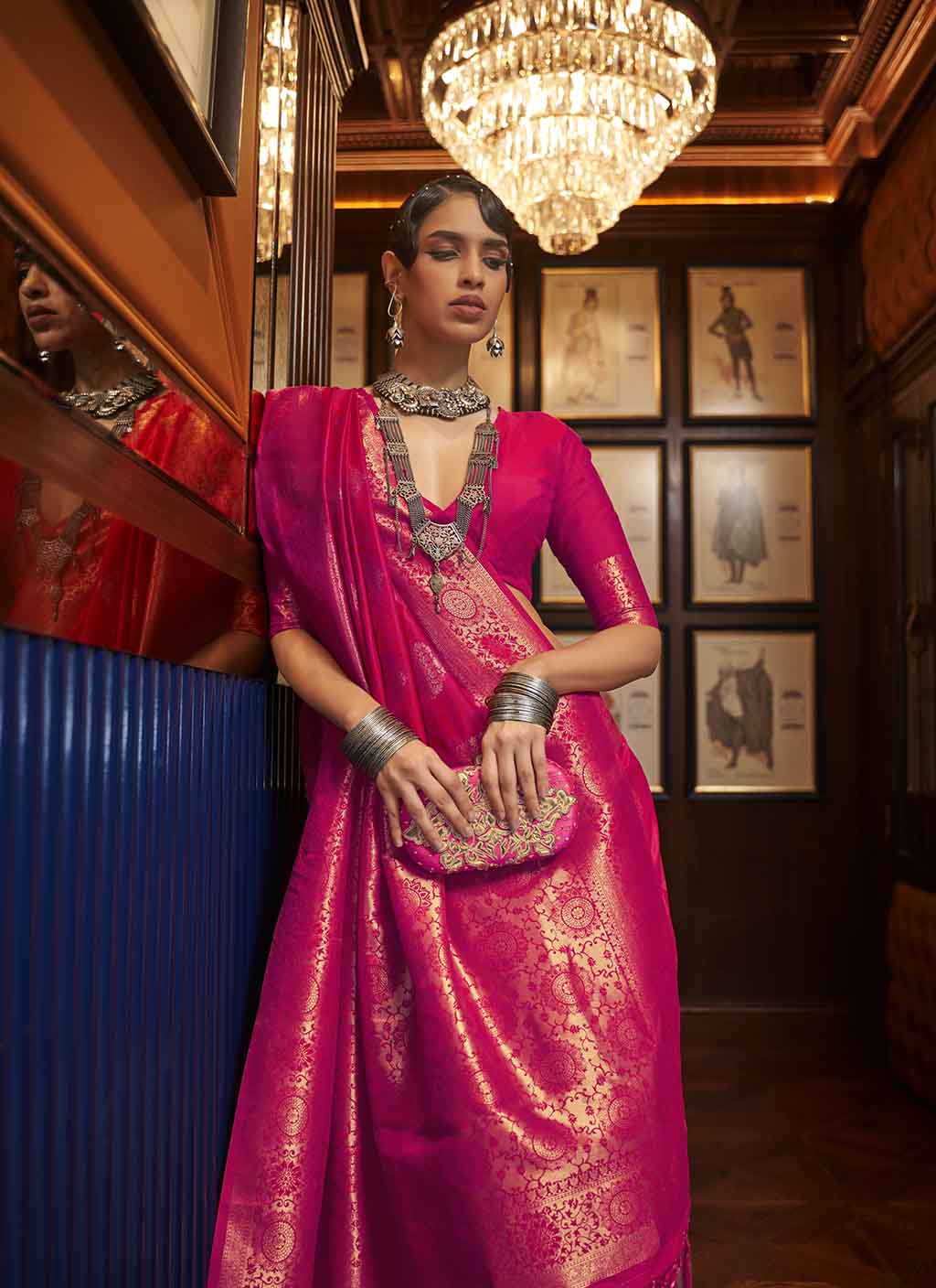 Luxurious Handwoven Silk saree with Intricate Zari Work and Rich Pink Color