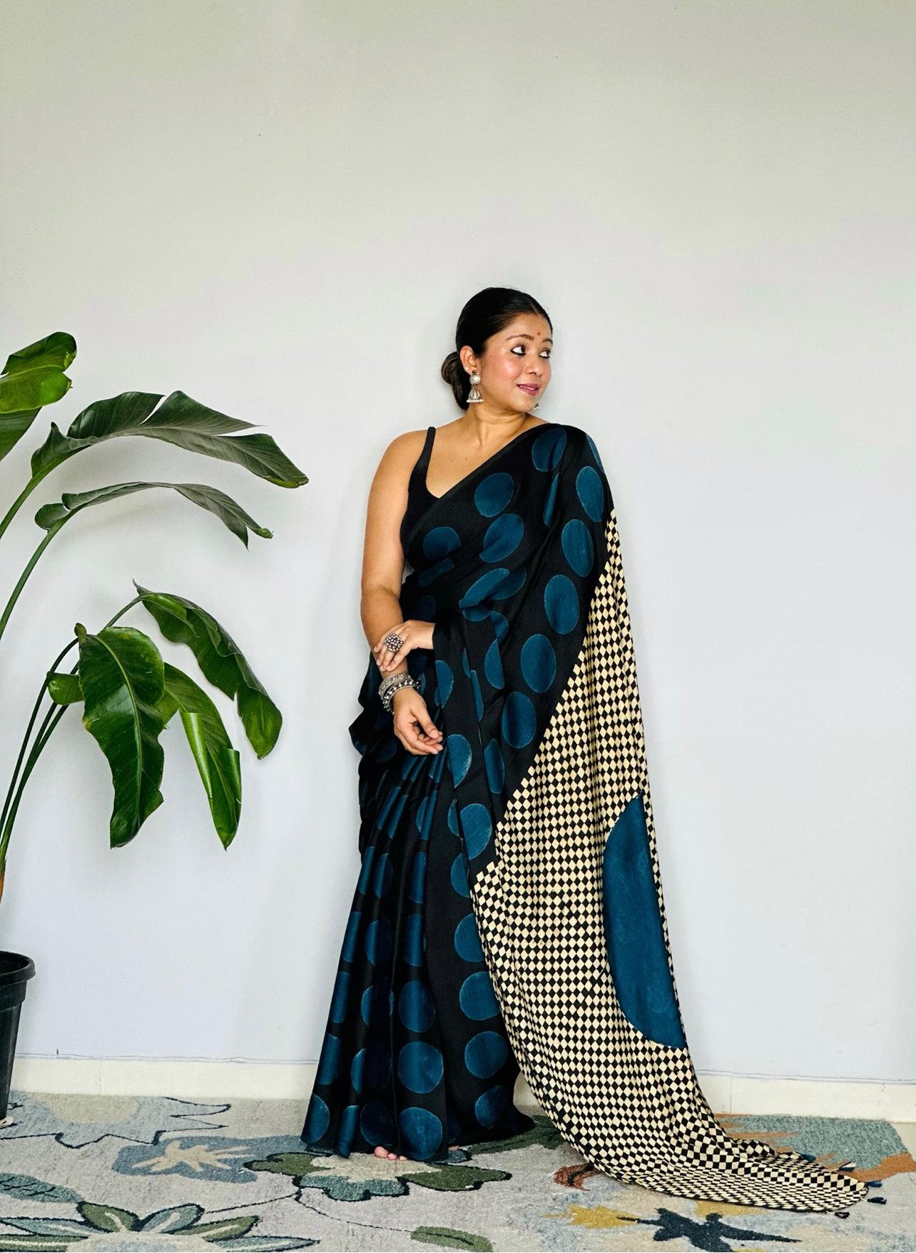 Polka Dot Saree with Geometric Border and Elegance