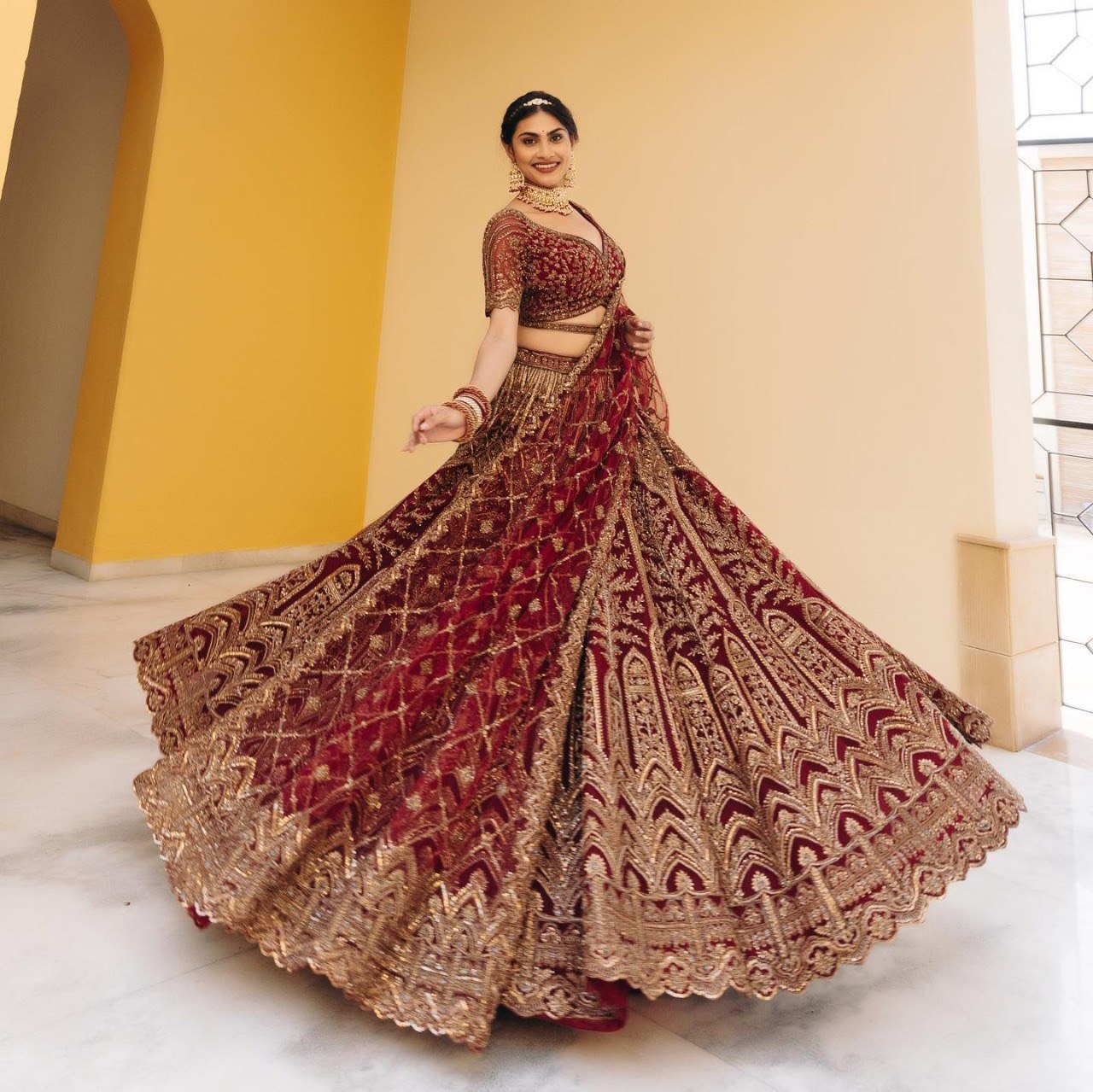 red color lehenga choli