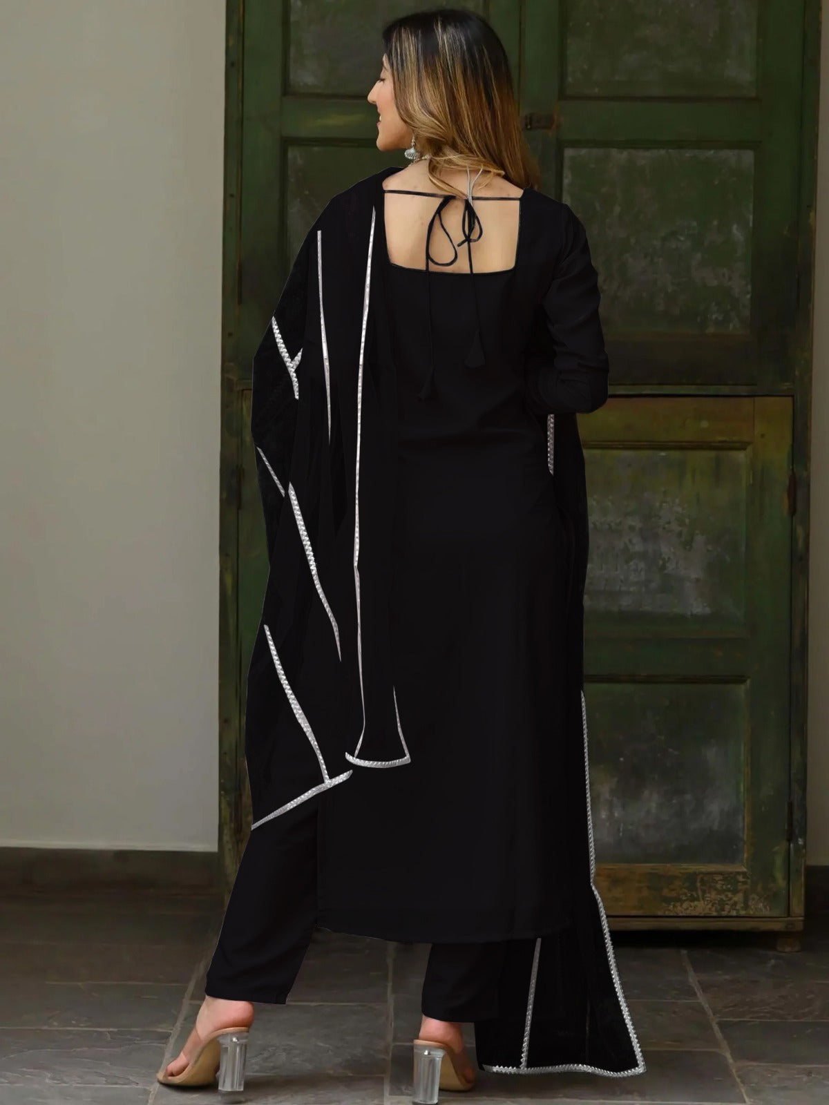 Beautiful Georgette Kurta Set For Festive Wear