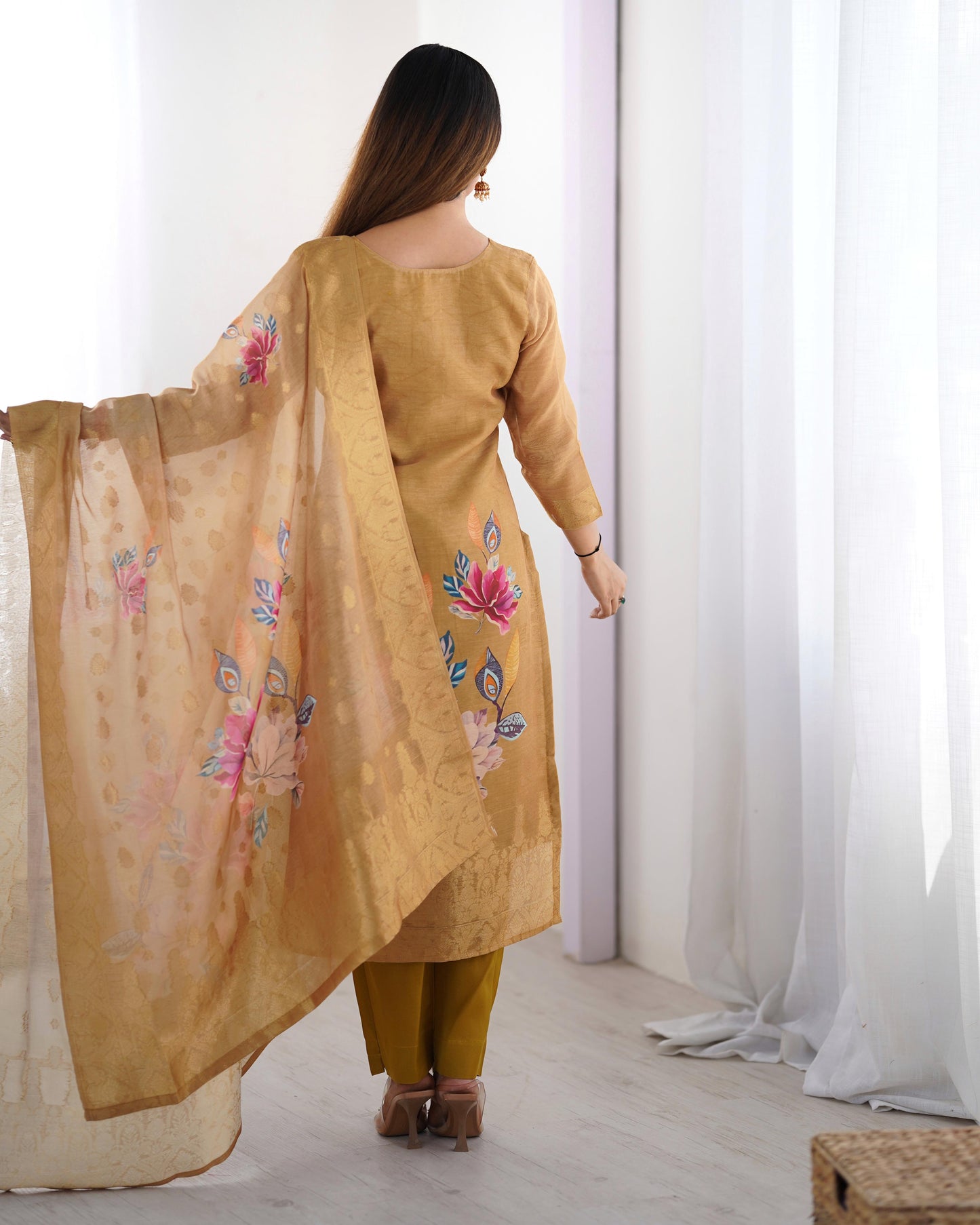 Floral Printed Suit with Sheer Dupatta Elegance