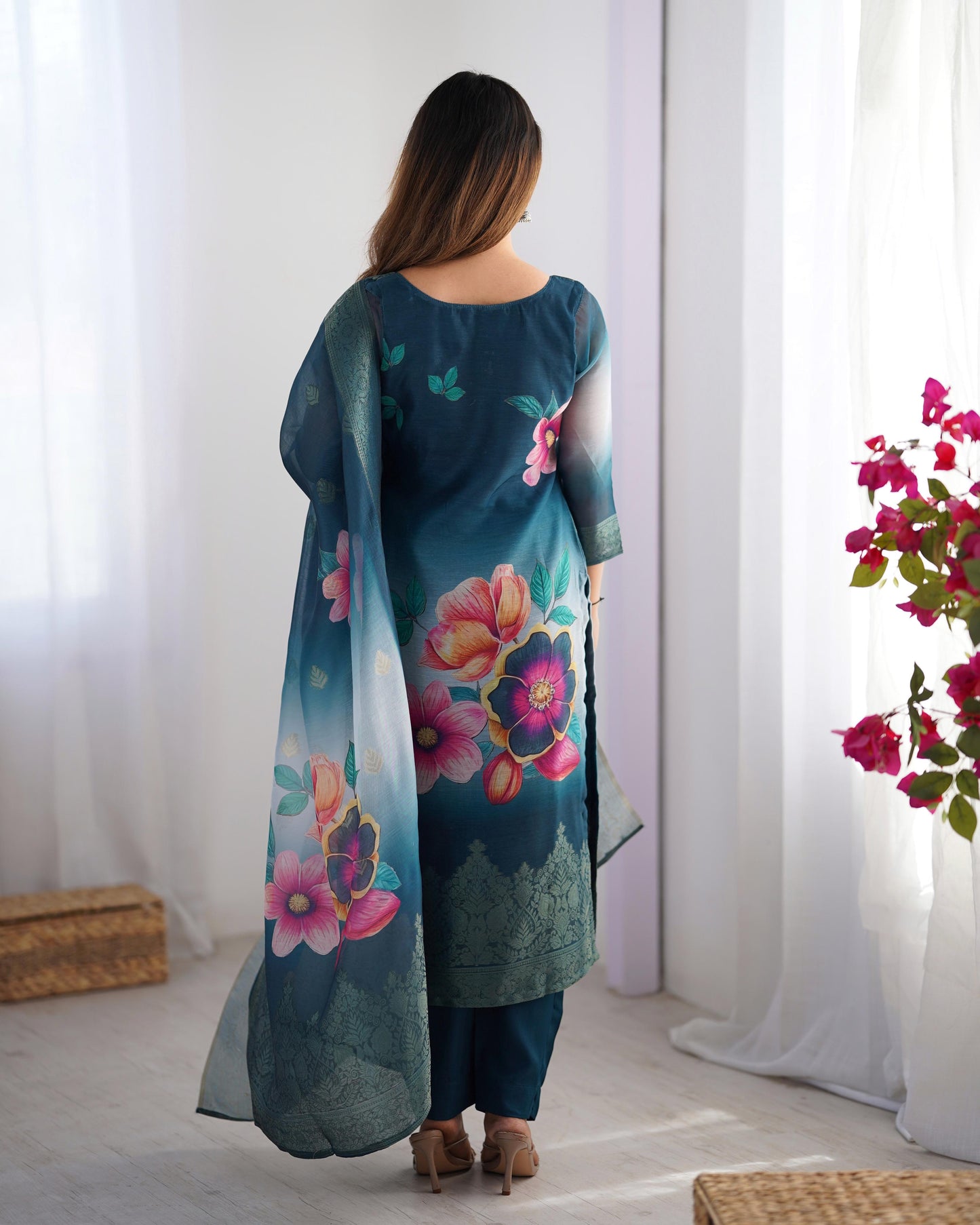 Floral Printed Suit with Sheer Dupatta Elegance