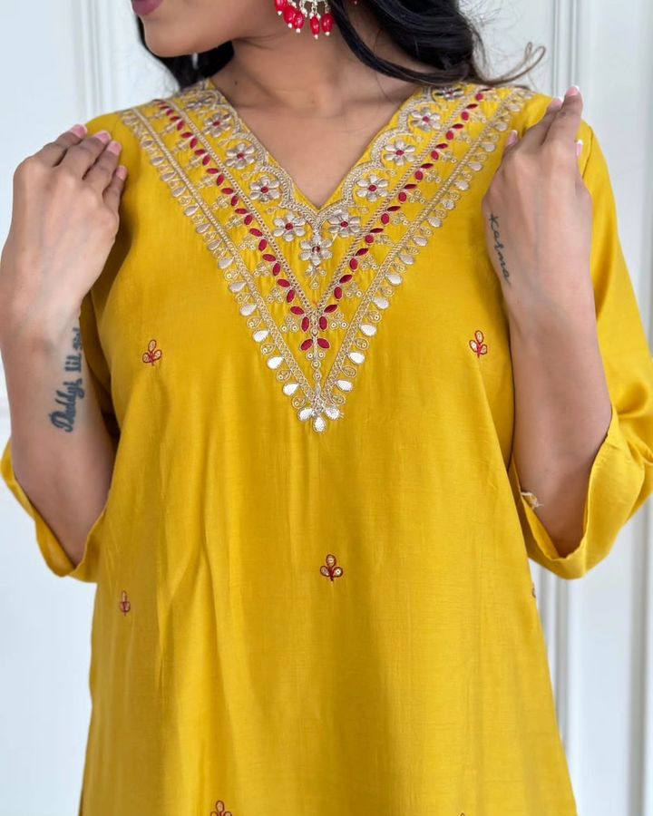 Women Embroidered Chanderi  SILK  kurta set