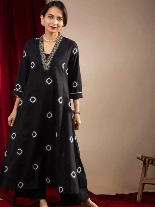 By Beautiful  Womean 's Black Bandej kurta set