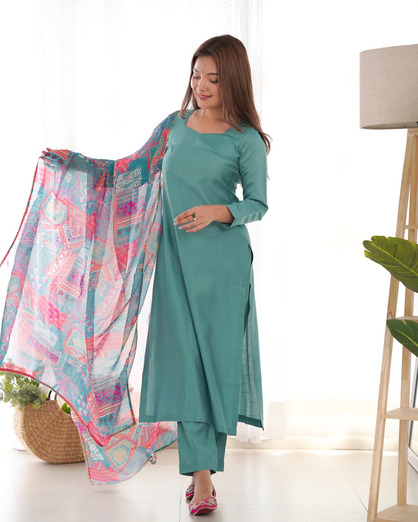 Soft heavy viscose straight fit kurta with dupatta and pants