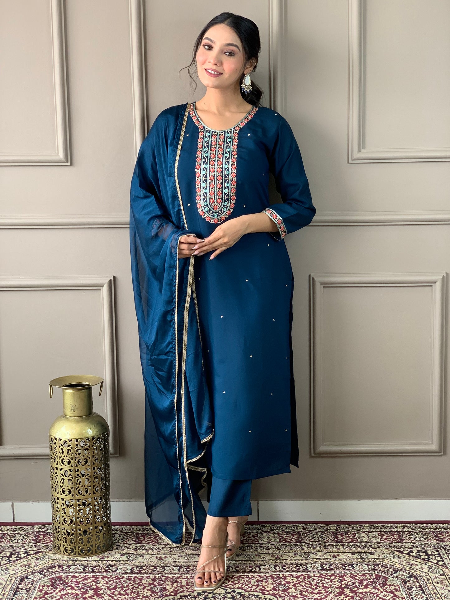 Embroidered Sequinned Round Neck Straight Kurta sets