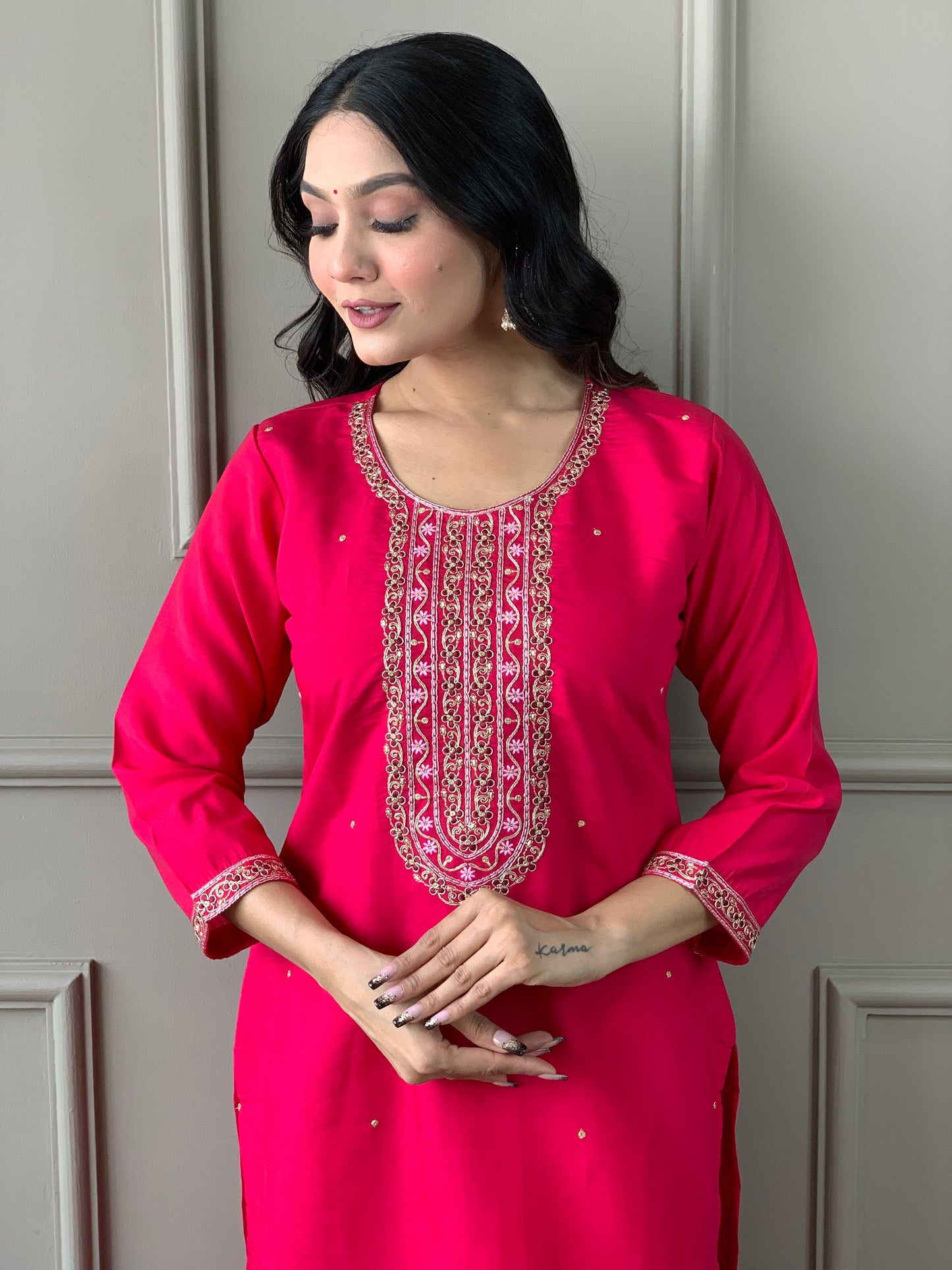 Embroidered Sequinned Round Neck Straight Kurta sets