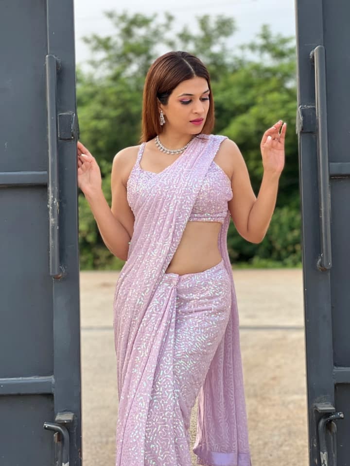 PINK COLOR SAREE