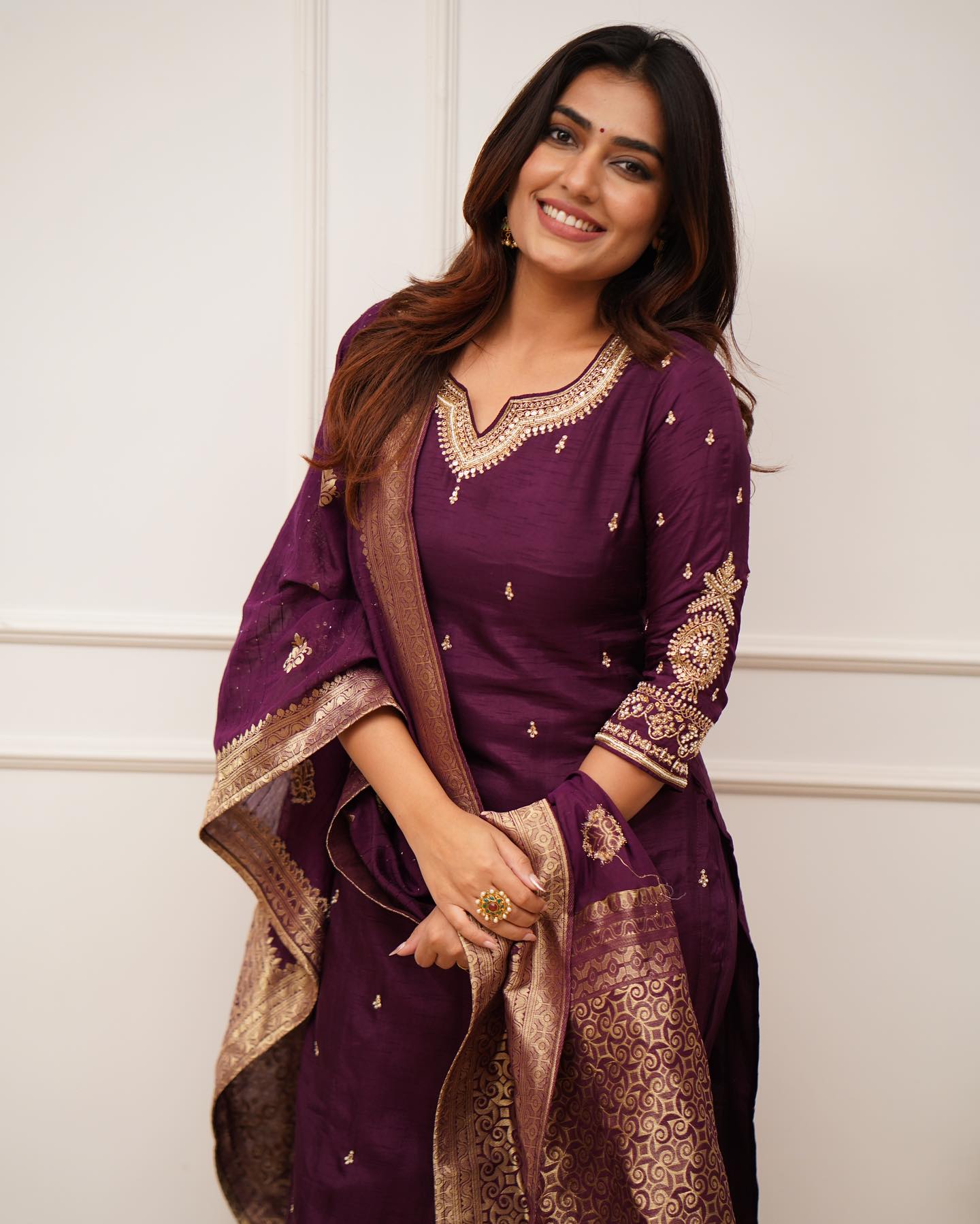 New beautiful Wine color heavy fully stitched suit set