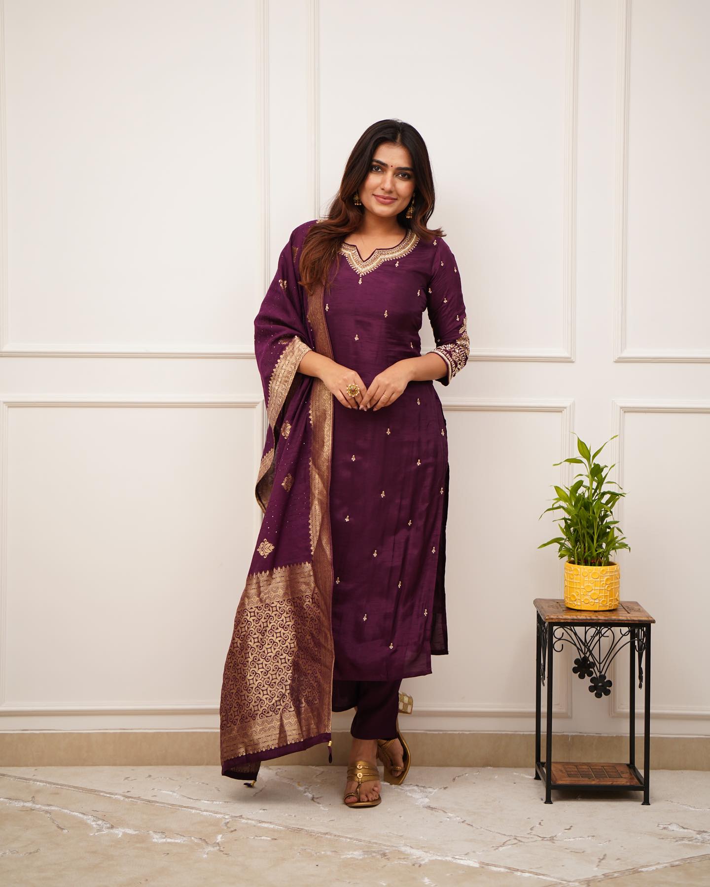 New beautiful Wine color heavy fully stitched suit set